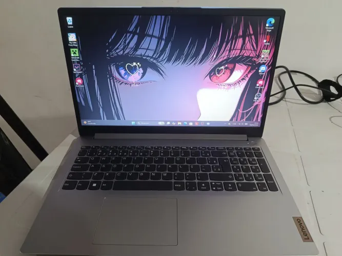 Notebook Lenovo IdeaPad 1 i5 12ª Geração | 8GB RAM | SSD 512GB