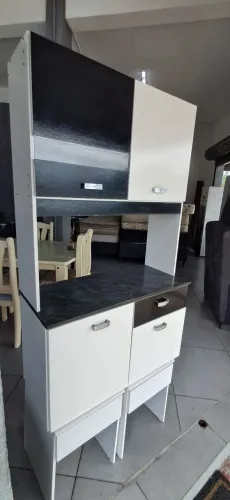 Armário pequeno