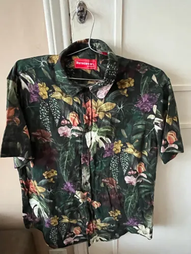 Camisa Reserva manga curta estampa tropical 