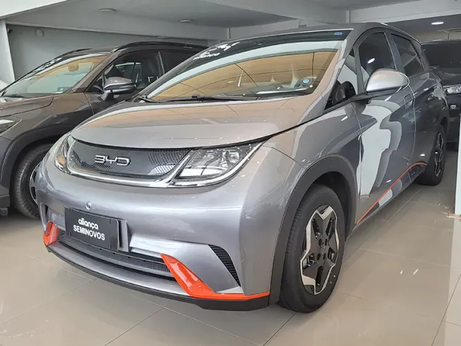 BYD Dolphin EV (Elétrico) 2024