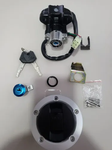 Kit tampa tanque miolo ignição Suzuki 650cc 1250cc