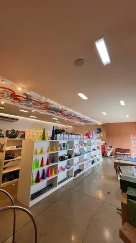 Casa Comercial para aluguel, 5 vagas, Fátima - Teresina/PI