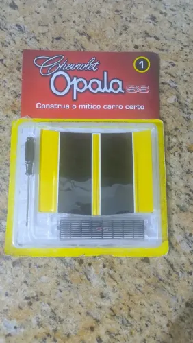 Peças do Chevrolet Opala ss da revista SALVAT 