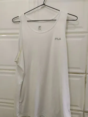 Regata branca - Fila