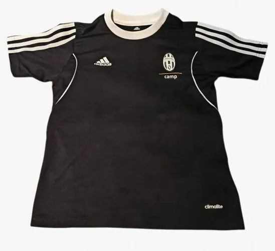 Camiseta Infantil Adidas Juventus Camp - Preta