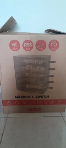 Vendo Churrasqueira eletrica nova na caixa so abrir pra tirar foto