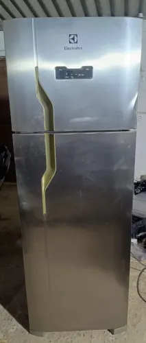 Geladeira Frost Free Electrolux