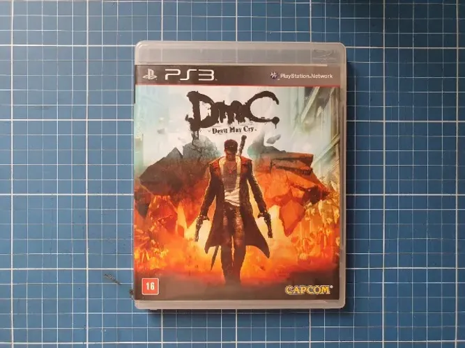 Jogo PS3 - DmC - Devil May Cry