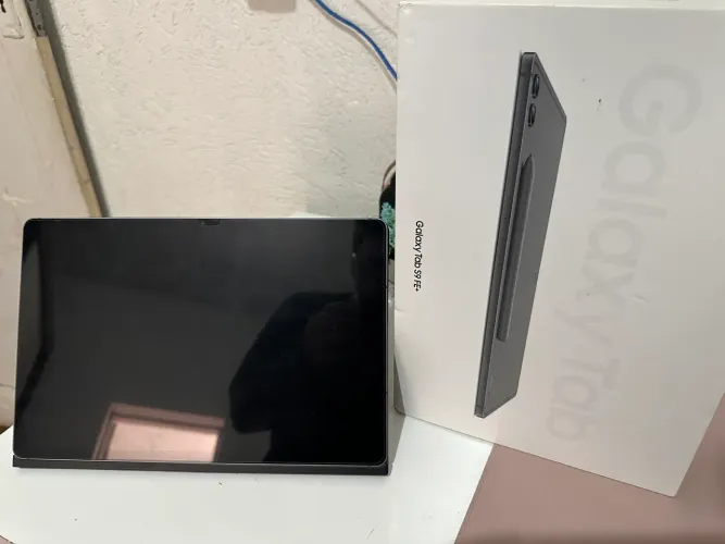 Samsung Tab S9 Fe + 128GB 5G