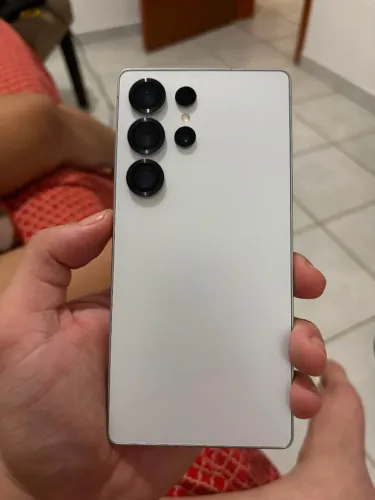 S25 ULTRA com caixa e carregador