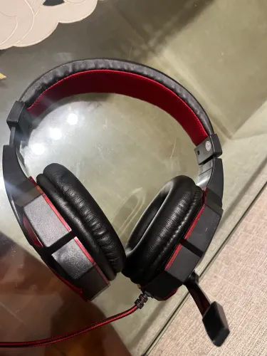 Fone de ouvido gamer KNUP (Headphone)