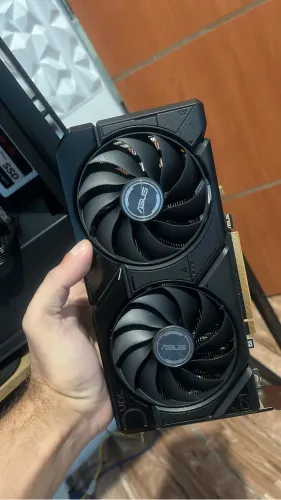 RX 7600