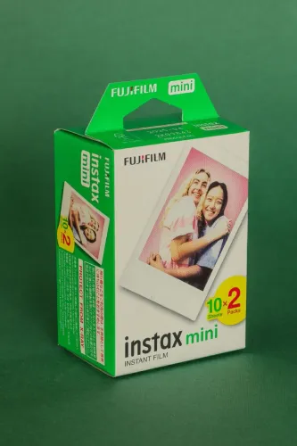 Filme Fujifilm Instax Mini Original - 20 Fotos - Novo