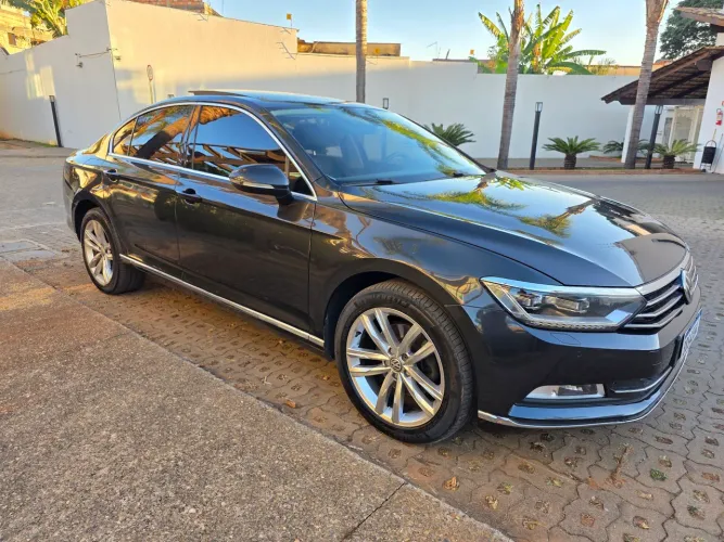 Volkswagen Passat Highline 2.0 TSI 220cv Tip. 2018