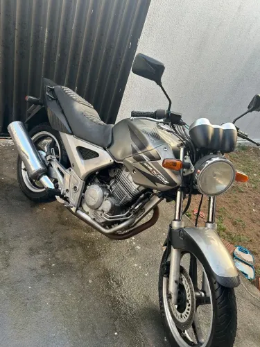 CBX Twister 250 2008