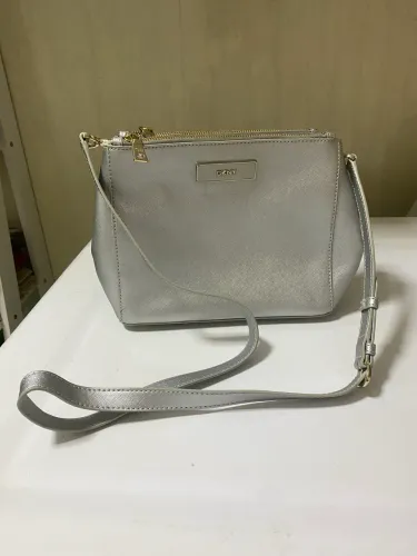 Bolsa prata DKNY original