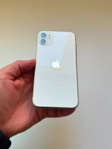 iPhone 11 64GB 72% (garantia e parcelamento)