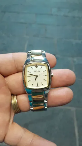 Relogio mido feminino