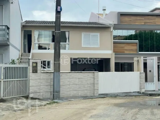 Casa à venda Rua Neuza Vidal Schimitz, Pinheira (Ens Brito) - Palhoça