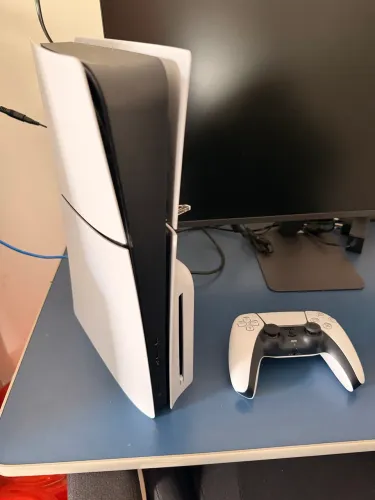 PlayStation 5 Slim Disk 1TB 1 Controle Branco Sony com 2 Jogos