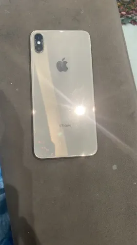 iPhone XS Max 64GB 77% de bateria 