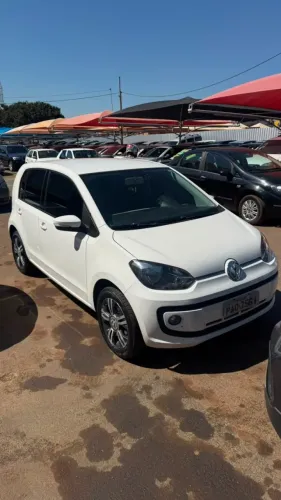 Volkswagen Up! Move 1.0 TSI Total Flex 12V 5P 2016