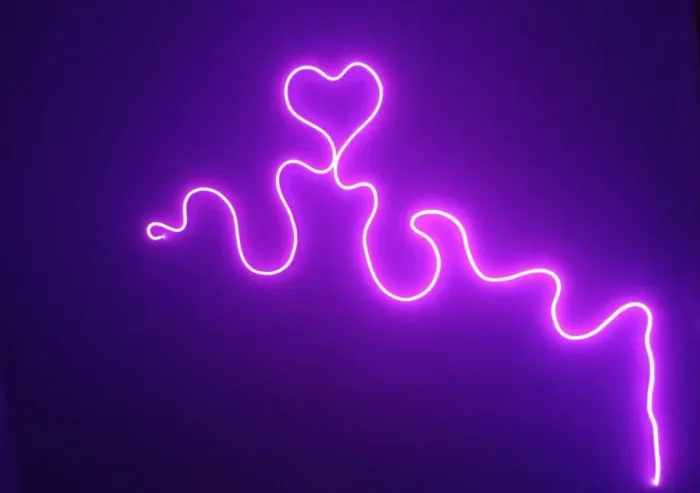 Fita LED Neon roxo 5 metros