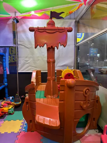 Barco pirata Xalingo 