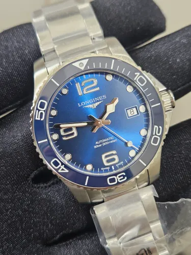 Relógio Longines hydroConquest 39mm Sem uso