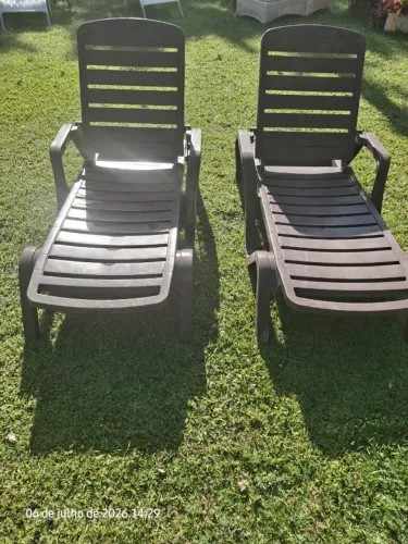 Cadeiras espreguiçadeiras de jardim reforçadas