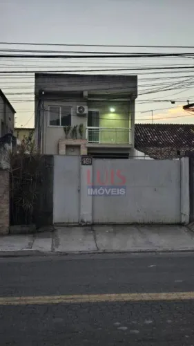 Casa com 4 dormitórios para alugar, 130 m² por R$ 4.500,02/mês - Itaipu - Niterói/RJ