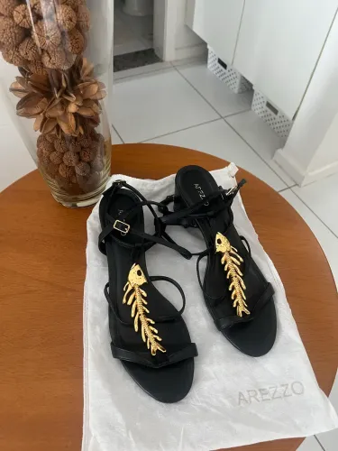 Sandália Arezzo Tam 38