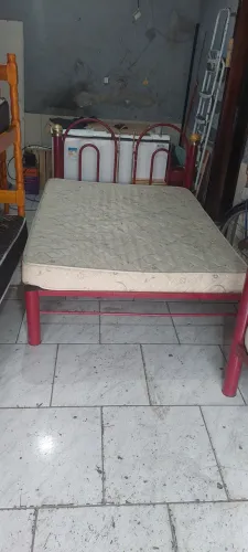 Cama de ferro