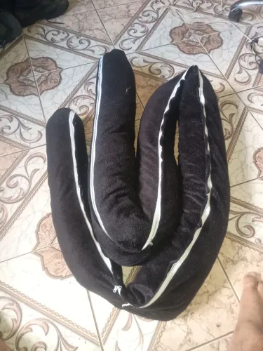Protetor de berço preto semi-novo excelente para proteger a cabeça do seu bebê
