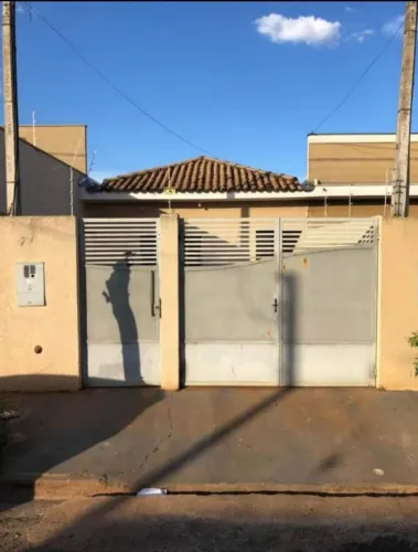 CASA JD SANTANA BIRIGUI - SP