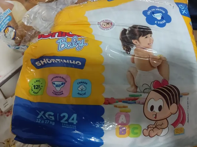 Fraldas infantis,leve os dois pacotes por esse valor