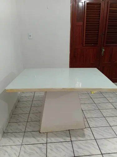 Mesa de 4 lugares
