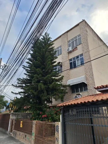 Vendo Apto com ótima localização