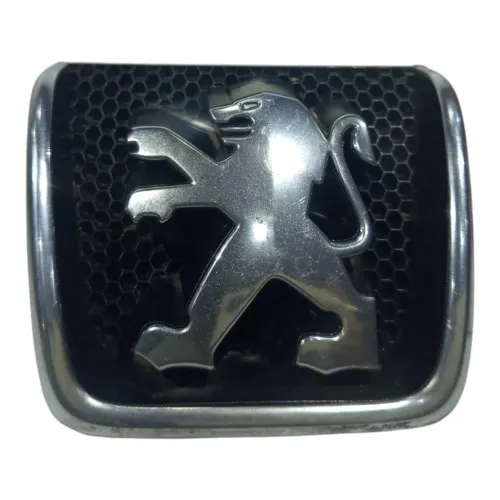 Emblema Logo Grade Parachoque Diant Peugeot 206 2000 A 2010