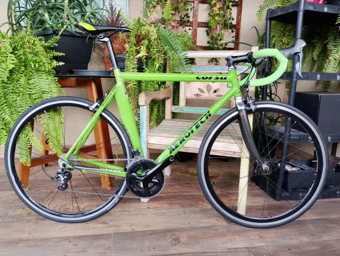 Bike Aerotech em raro estado, corre !