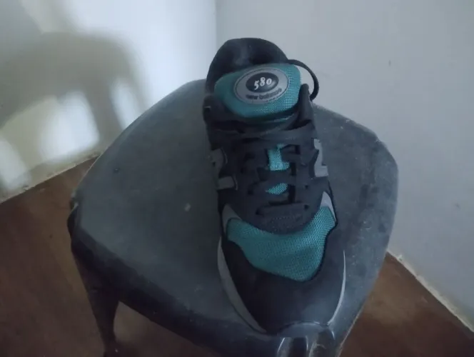 Tênis New Balance modelo 580 tamanho 40