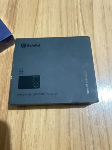 Carteira Digital SAFEPAL S1 Cold Wallet p/ Criptomoedas *Nova Lacrada*