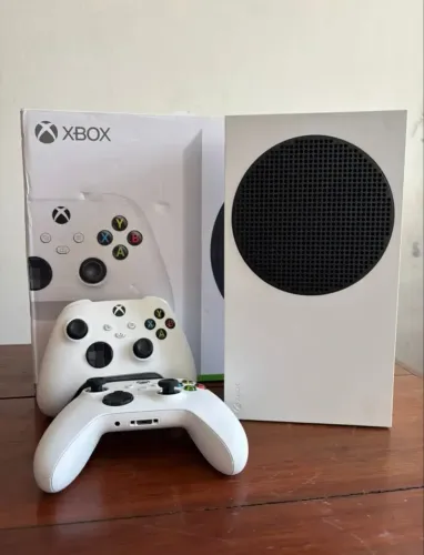 Xbox Séries S 2 controles