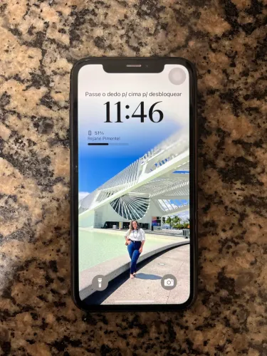 iPhone XR 128GB - Ótimo estado - Funcionando perfeitamente
