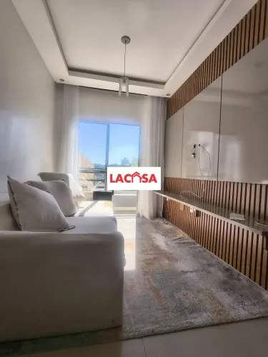 Lindo Apto Próx Shop Oriente - 2 Qtos, varanda, elevador - Fino acabamento