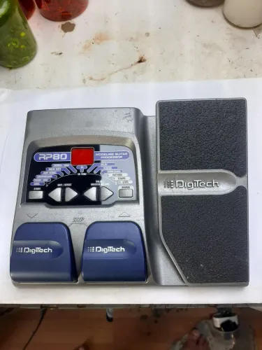 Pedaleira pra guitarra. Promoção 