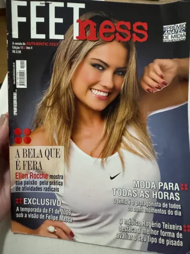 Revista antiga Feetness - Ellen Rocche