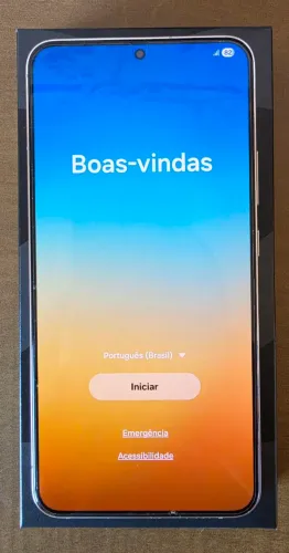 Galaxy S22 Plus na caixa com carregador + película + capinha