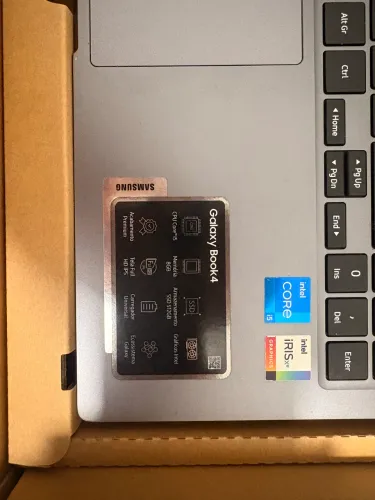 Sansung Galaxy book 4