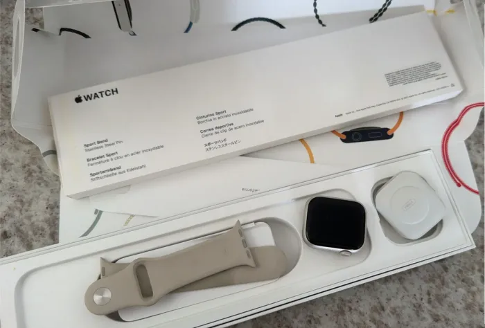 Relógio APPLE WATCH SÉRIE 8 41MM